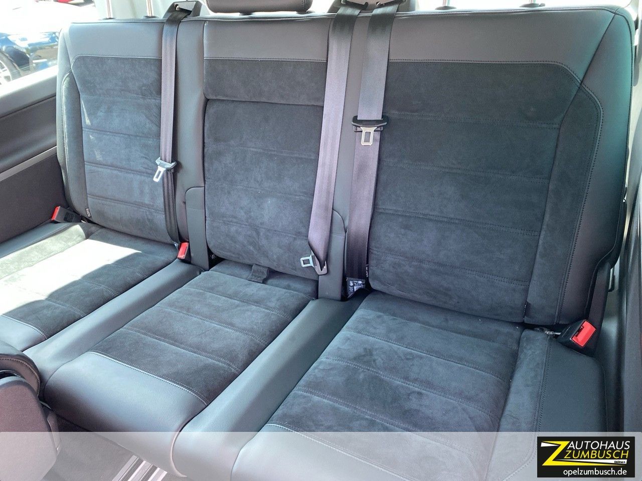 Volkswagen T6 Multivan Edition 4Motion - Samsaru's Car Outlet