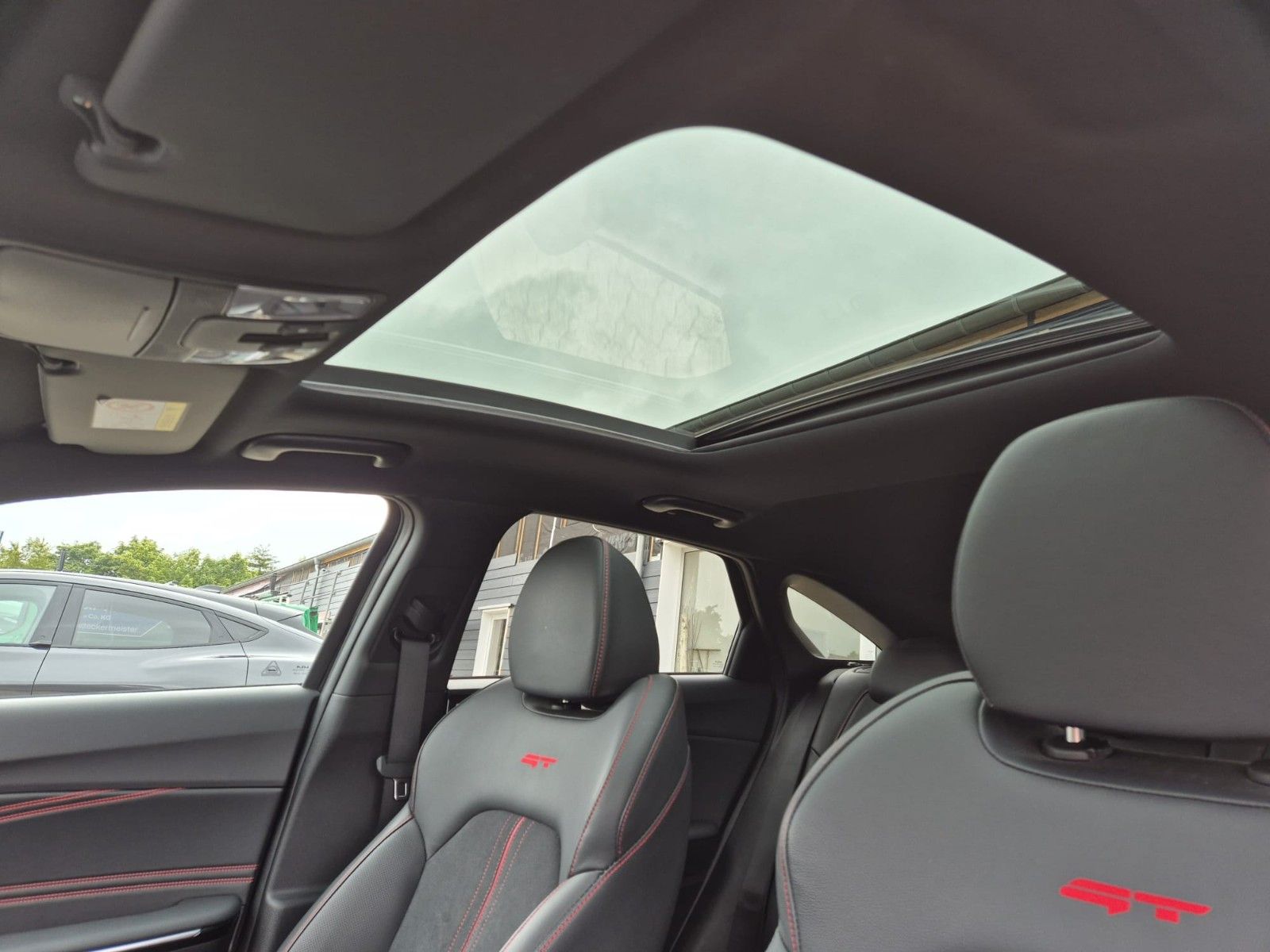 Kia ProCeed GT - Samsaru's Car Outlet