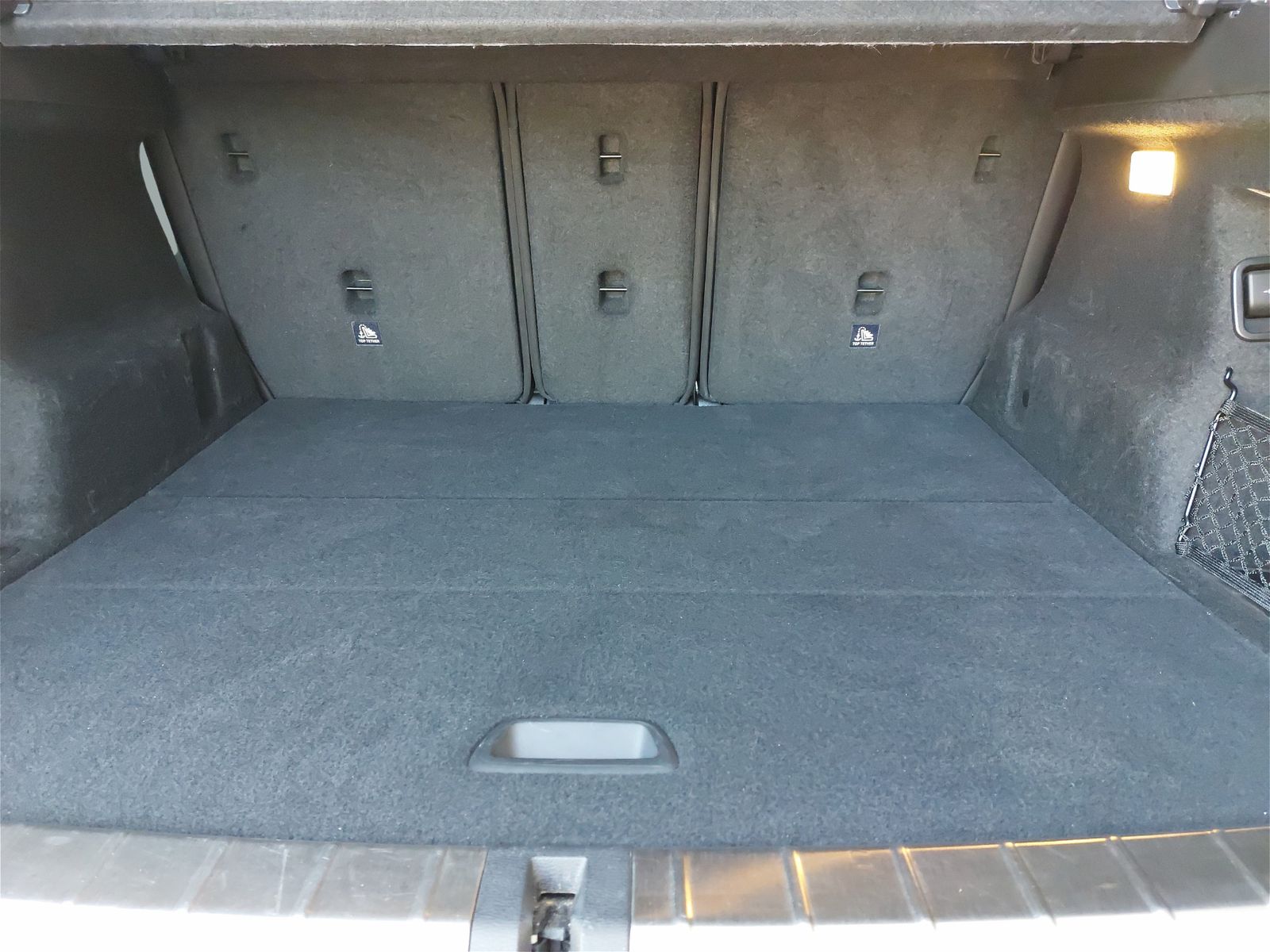 BMW X1 xDrive20i M Sportpaket - Samsaru's Car Outlet