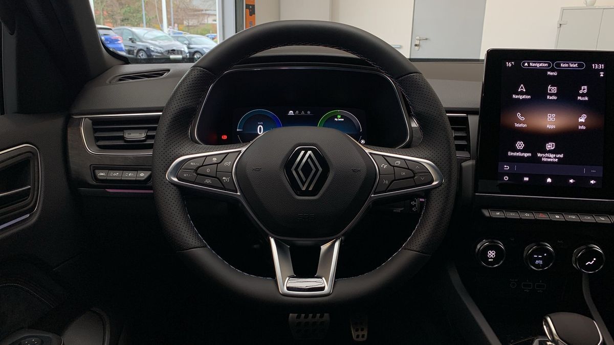 Renault Arkana Esprit Alpine Full Hybrid - Samsaru's Car Outlet