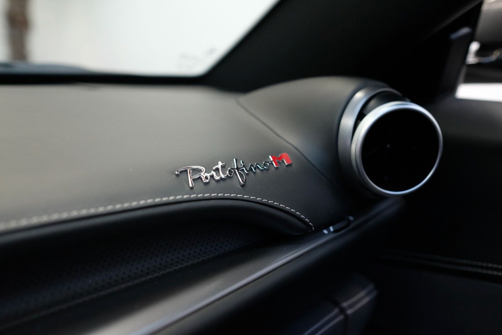 Ferrari Portofino M/CARBON/ADAS/JBL/BELÜFTUNG/360CAMERA