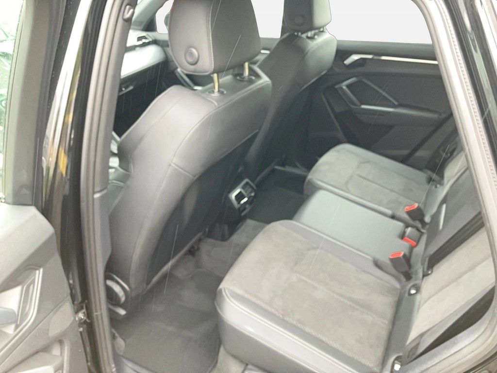Audi Q3 35 TDI quattro S tronic - Samsaru's Car Outlet