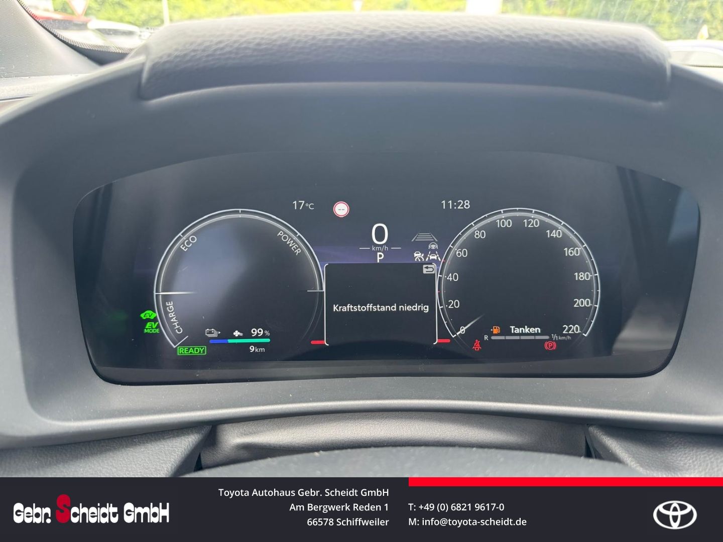 Toyota C-HR Plug-In Hybrid FWD Team D  Elektr. Heckkl L