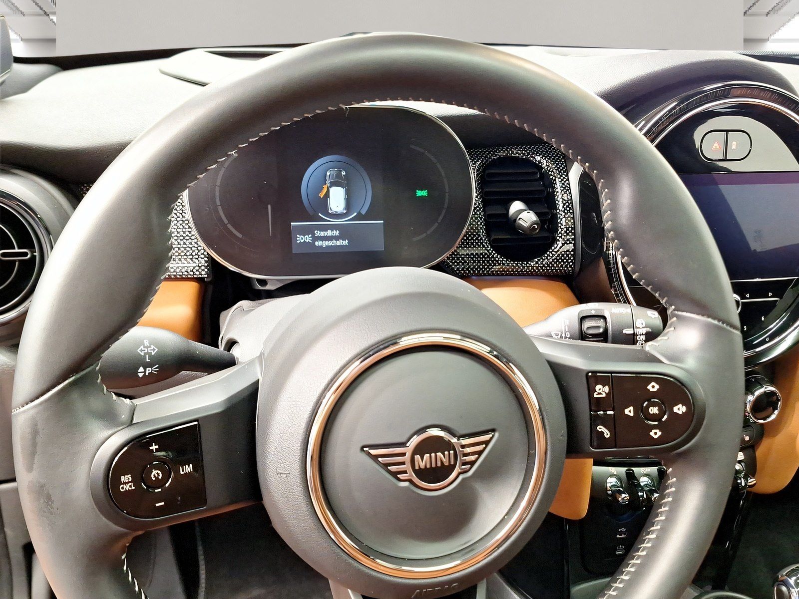 MINI Cooper S - Samsaru's Car Outlet