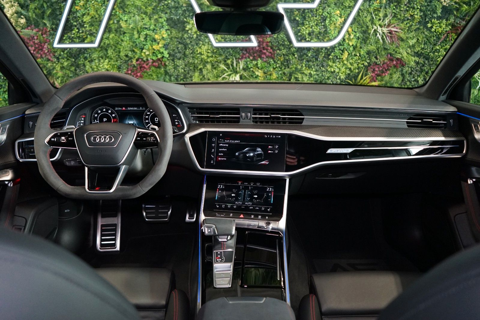 Audi RS6 Performance*AUX.HEAT*PANO*120.331€ NETTO