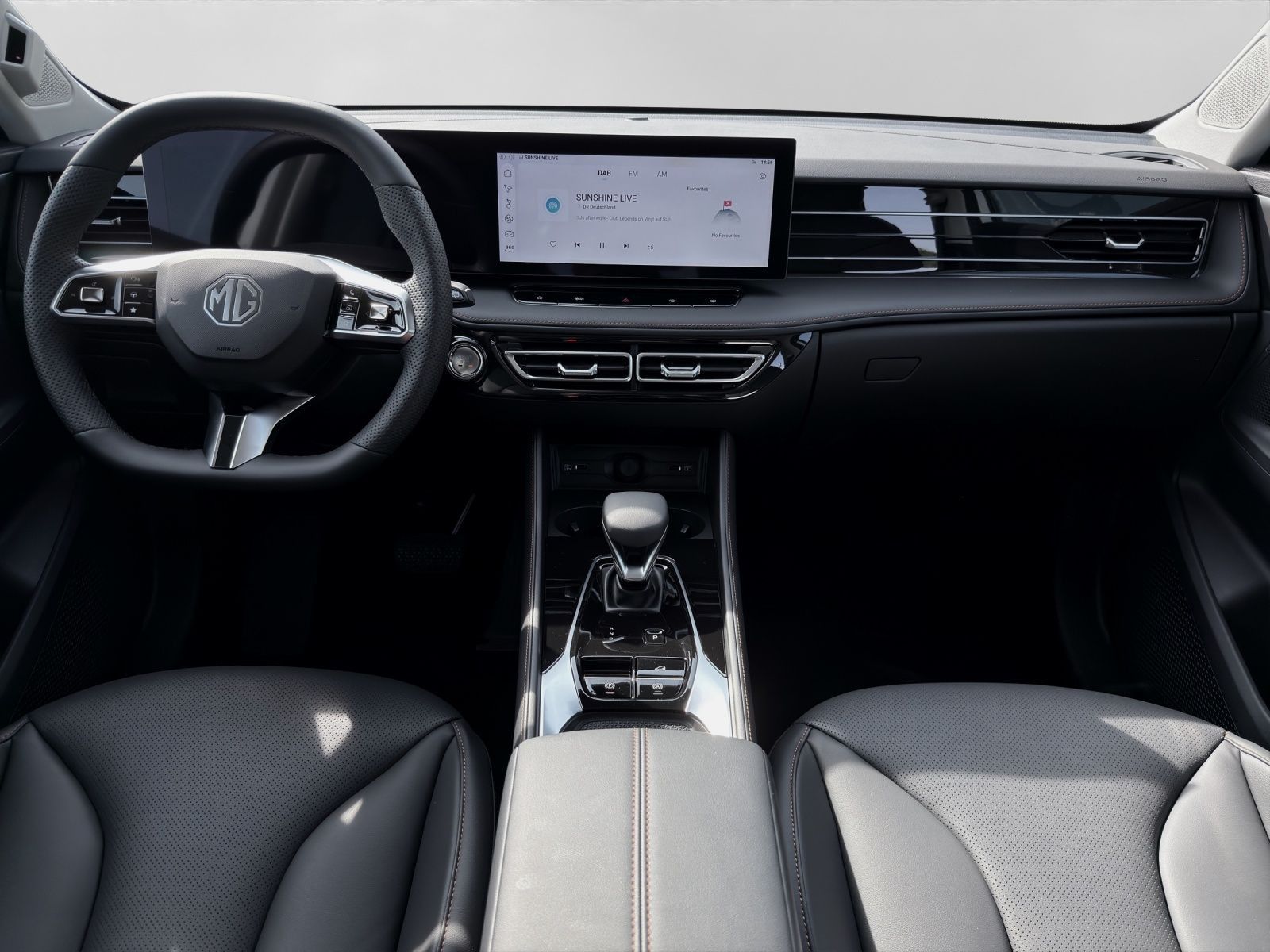 MG HS PHEV 1.5 Luxury Allwetter Reifen *Finanzierun