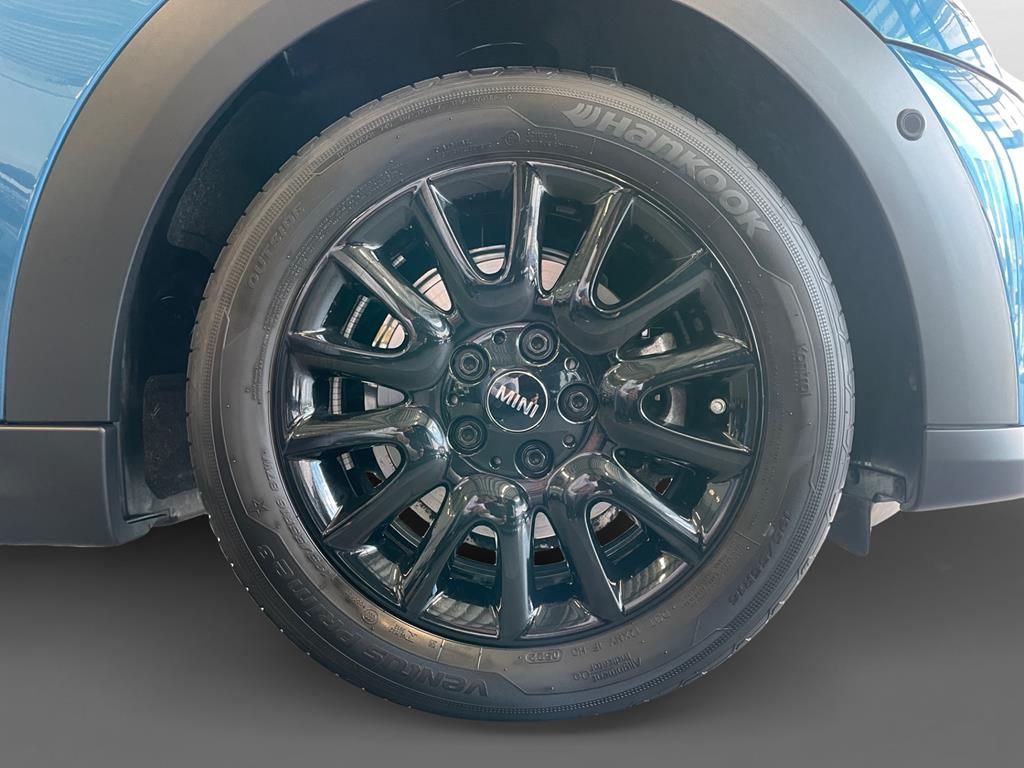 MINI Cooper Aut. Classic - Samsaru's Car Outlet
