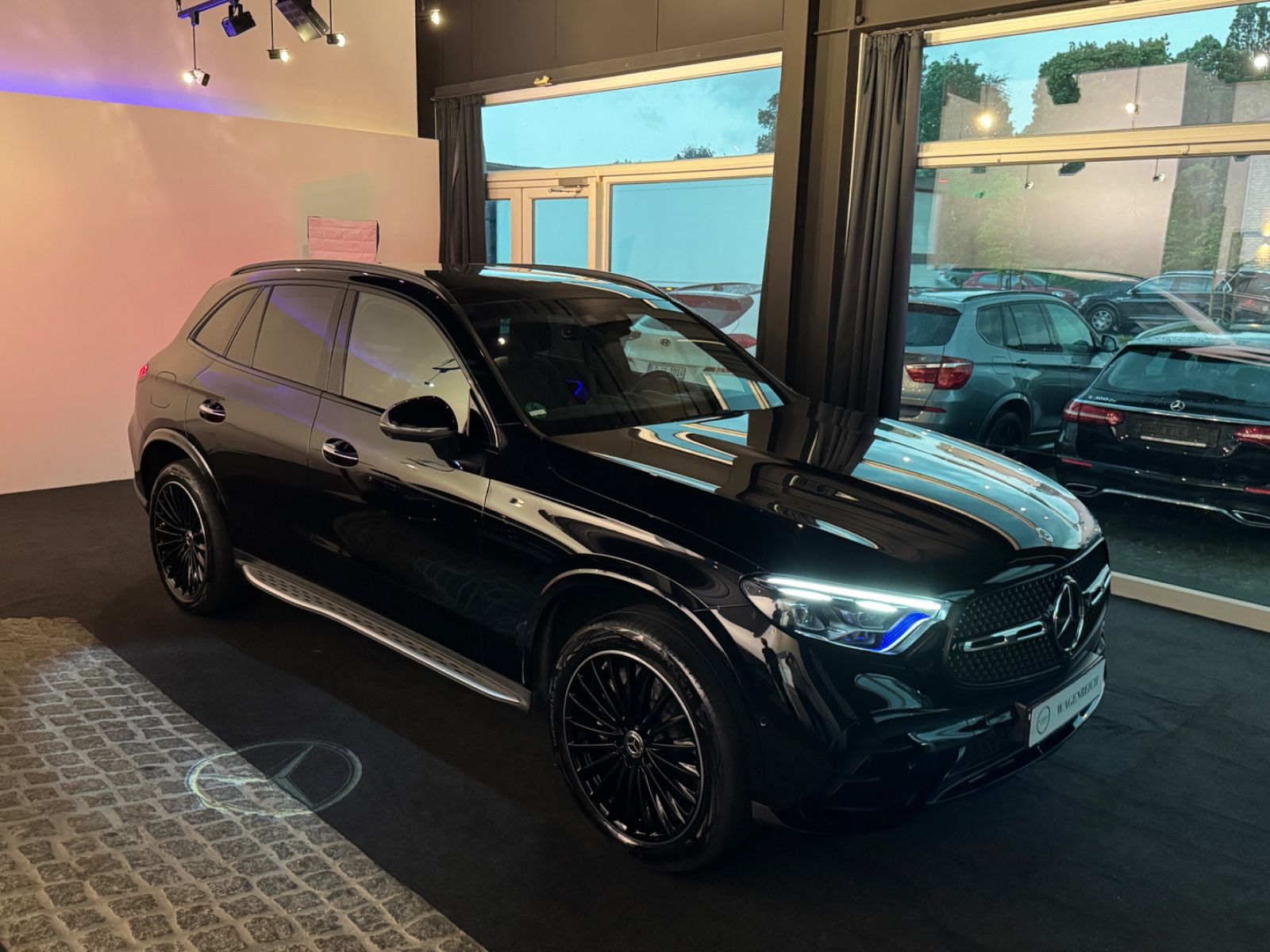 Mercedes-Benz GLC 400/ 4Matic / AMG / BURMESTER/ PANO e 4Matic