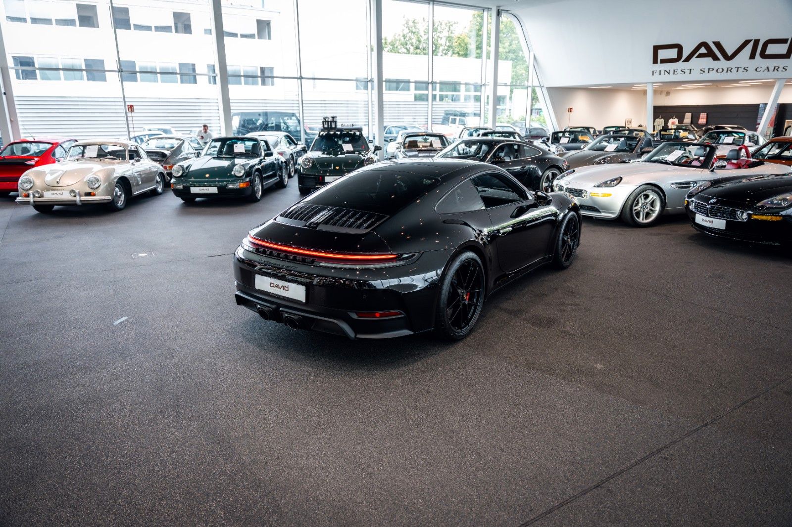 Porsche 911 Carrera 4 GTS T-Hybrid*VAT*1.Hand*