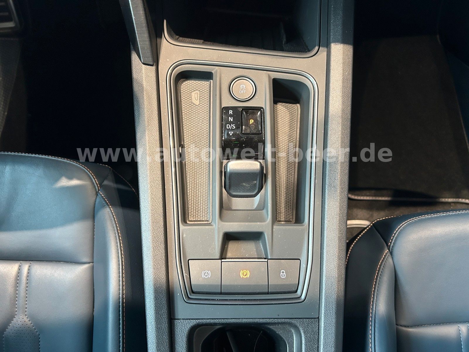 Cupra Formentor VZ 2.0 TSI DSG 4Drive AHK*BEATS*FullL