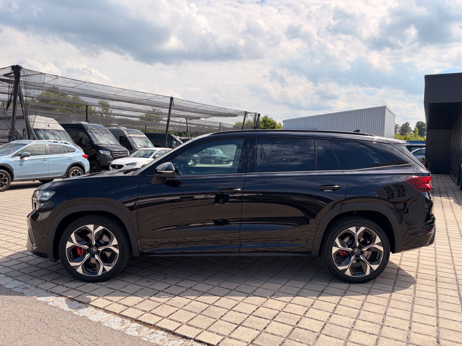 Skoda Kodiaq 2.0 TSI 195 kW 4x4 RS 20Z*AHK*HUD*ACC*DCC