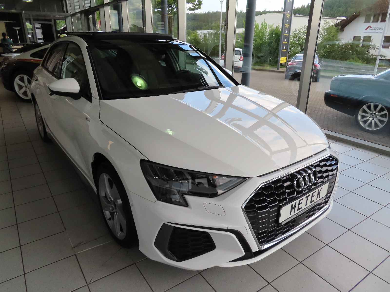 Audi A3 Sportback 40 TFSI e S line - Samsaru's Car Outlet