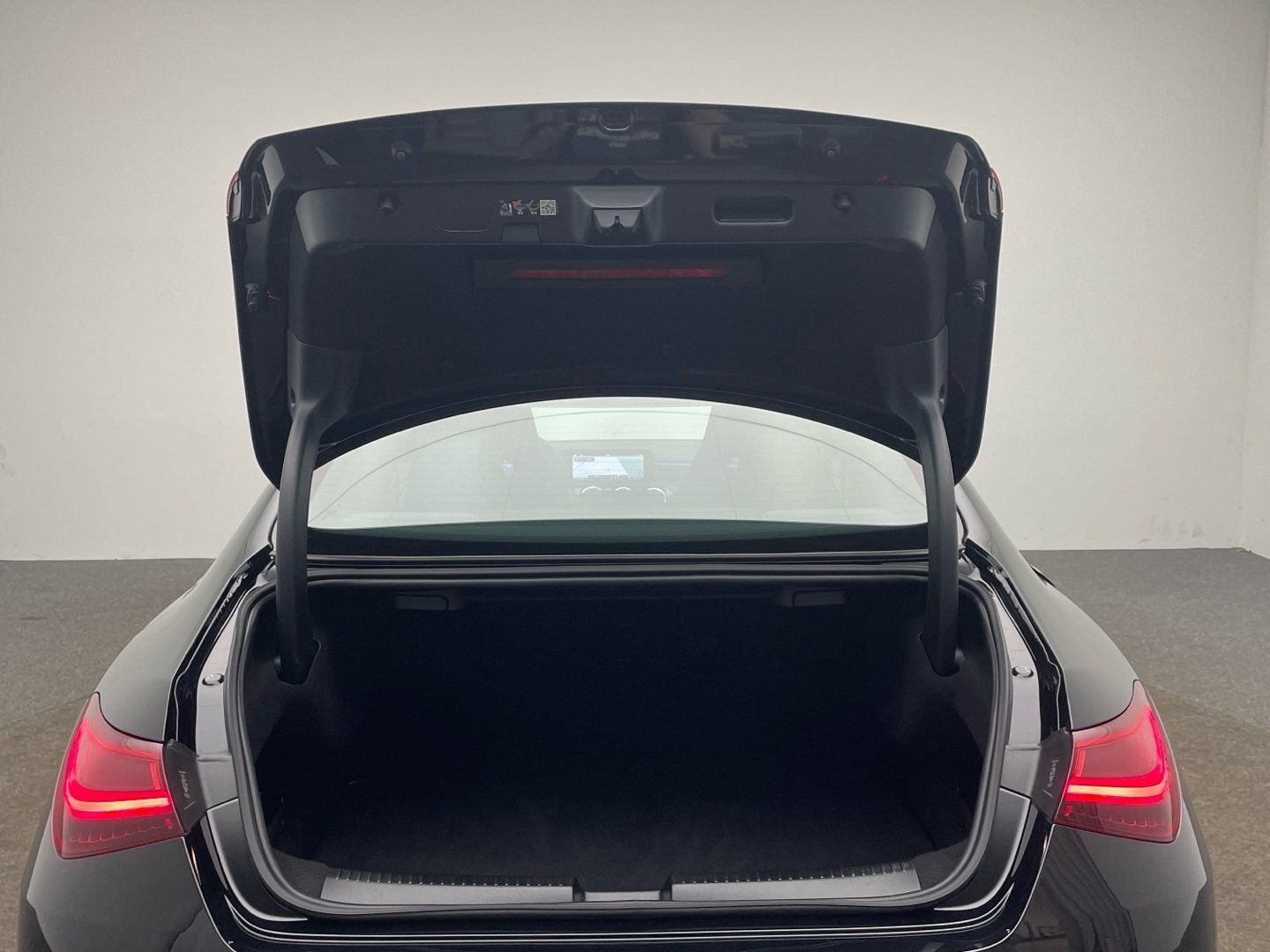 Mercedes-Benz CLA 250 4M AMG - Samsaru's Car Outlet