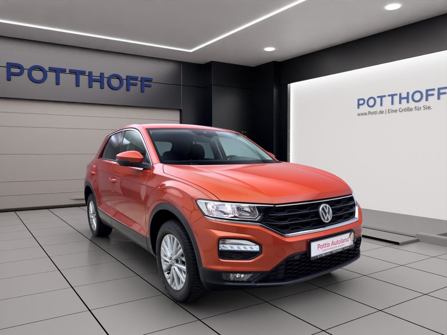 Volkswagen T-Roc 1.0 TSI - Samsaru's Car Outlet