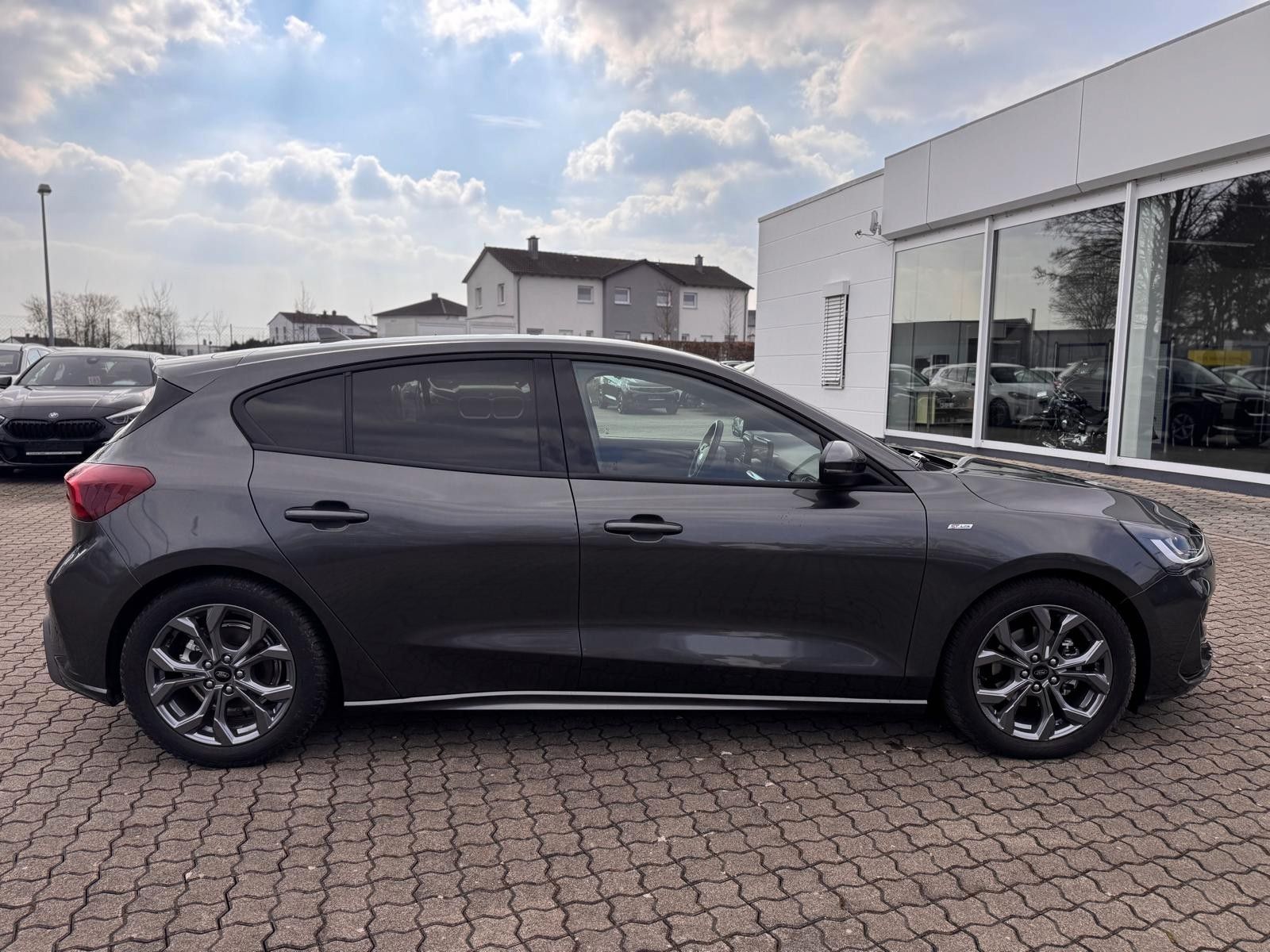 Ford Focus Limousine ST-Line 1.5 ABSTANDSTEMP KAMERA