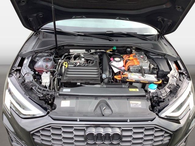 Audi A3 Sportback 40TFSIe S-line Matrix LED Scheinwer