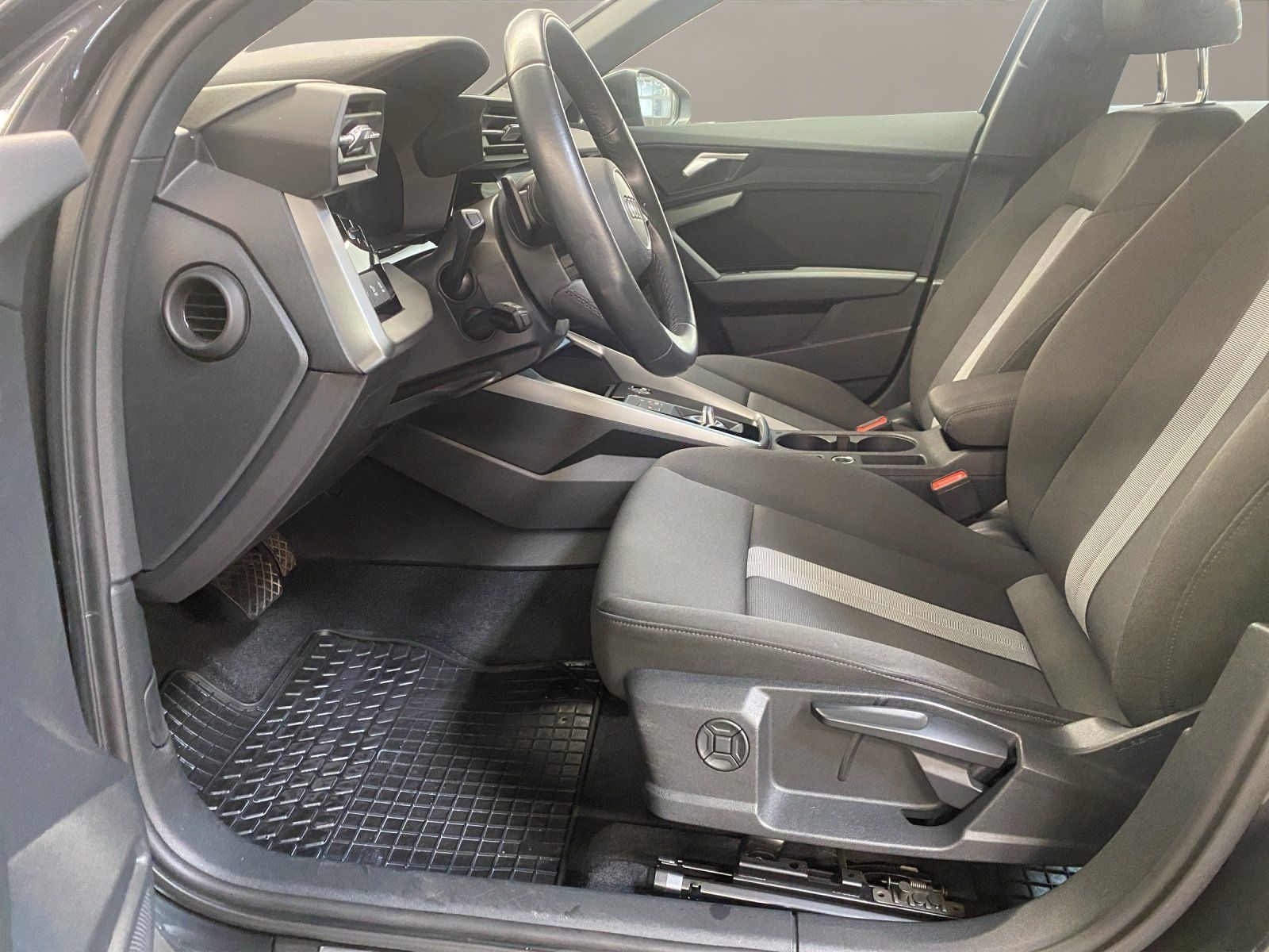 Audi A3 Sportback 35 2.0 TDI advanced AUT Kam. Navi