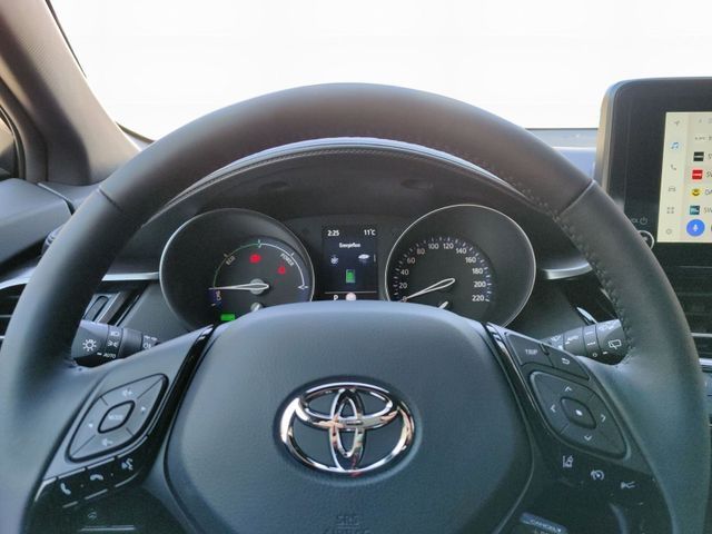 Toyota C-HR 1.8 Hybrid - Samsaru's Car Outlet