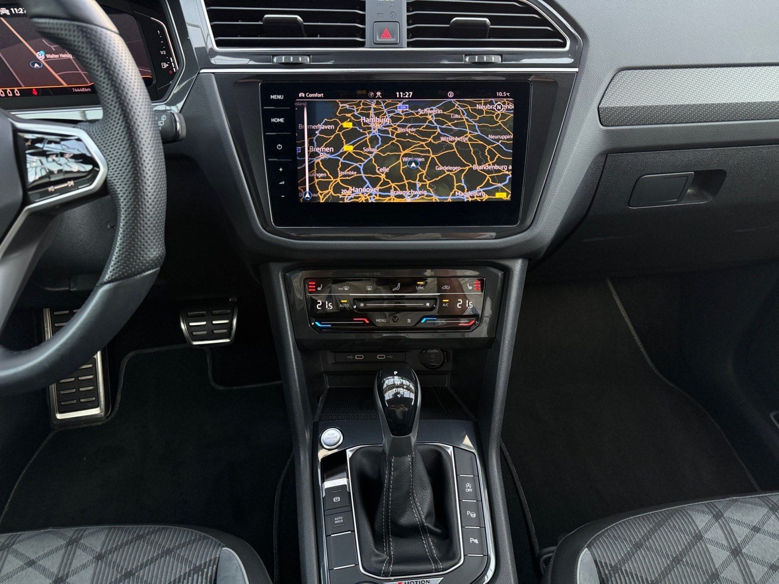 Volkswagen Tiguan 2.0 TDI DSG R-Line 4M NAVI/PANO/AHK