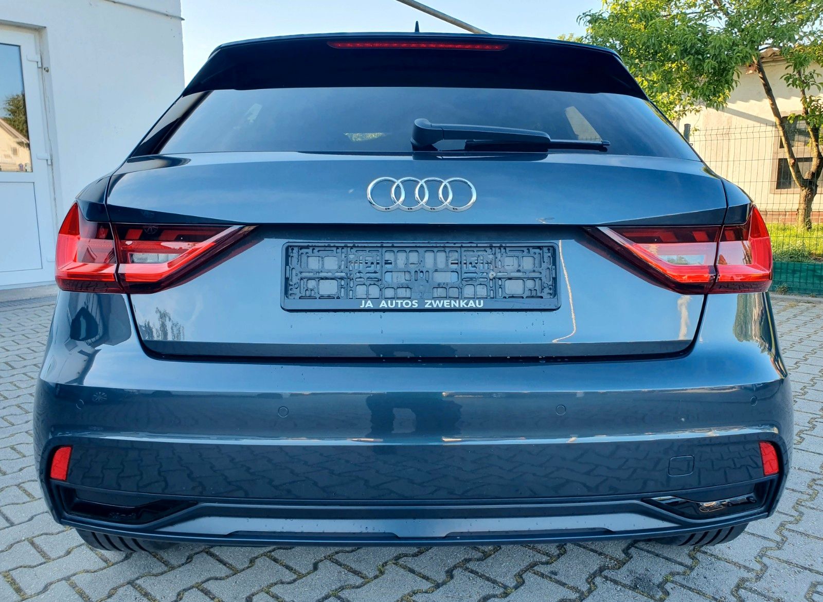 Audi A1 Sportback 25 TFSI advanced - Samsaru's Car Outlet