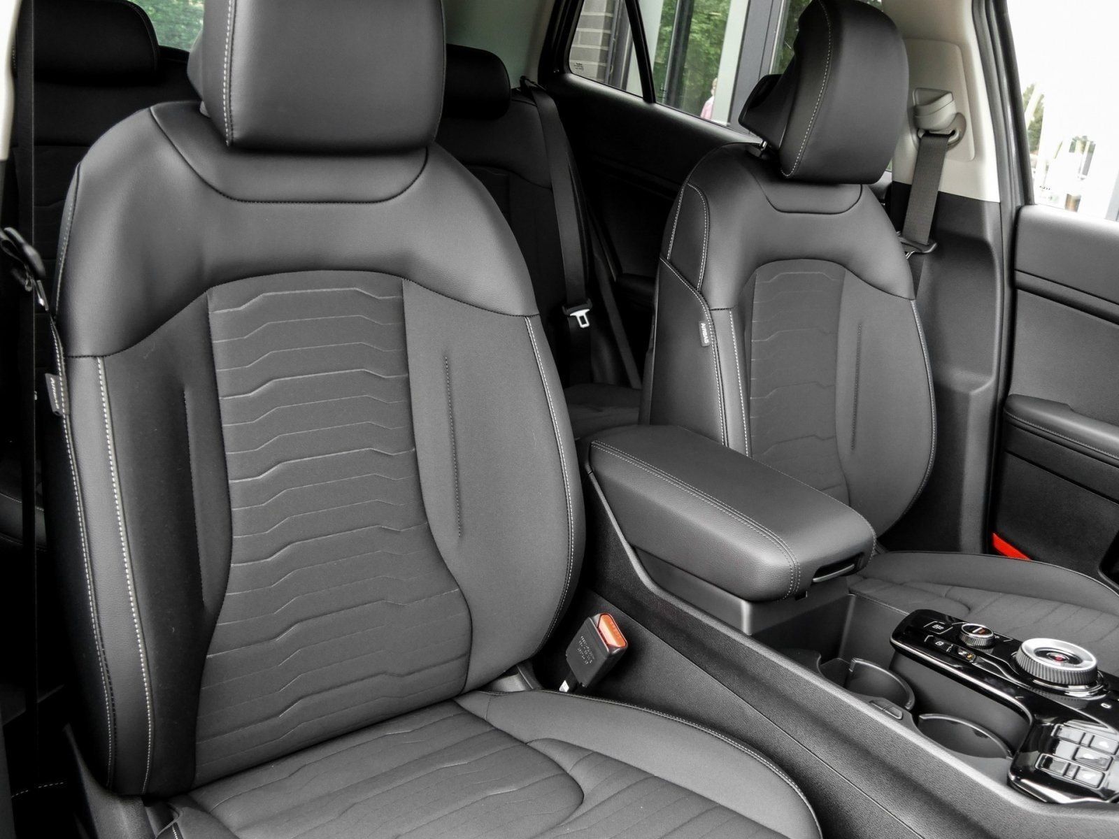 Kia Sportage PHEV 1.6 T-GDI AWD AT Vision Plug-in Hy