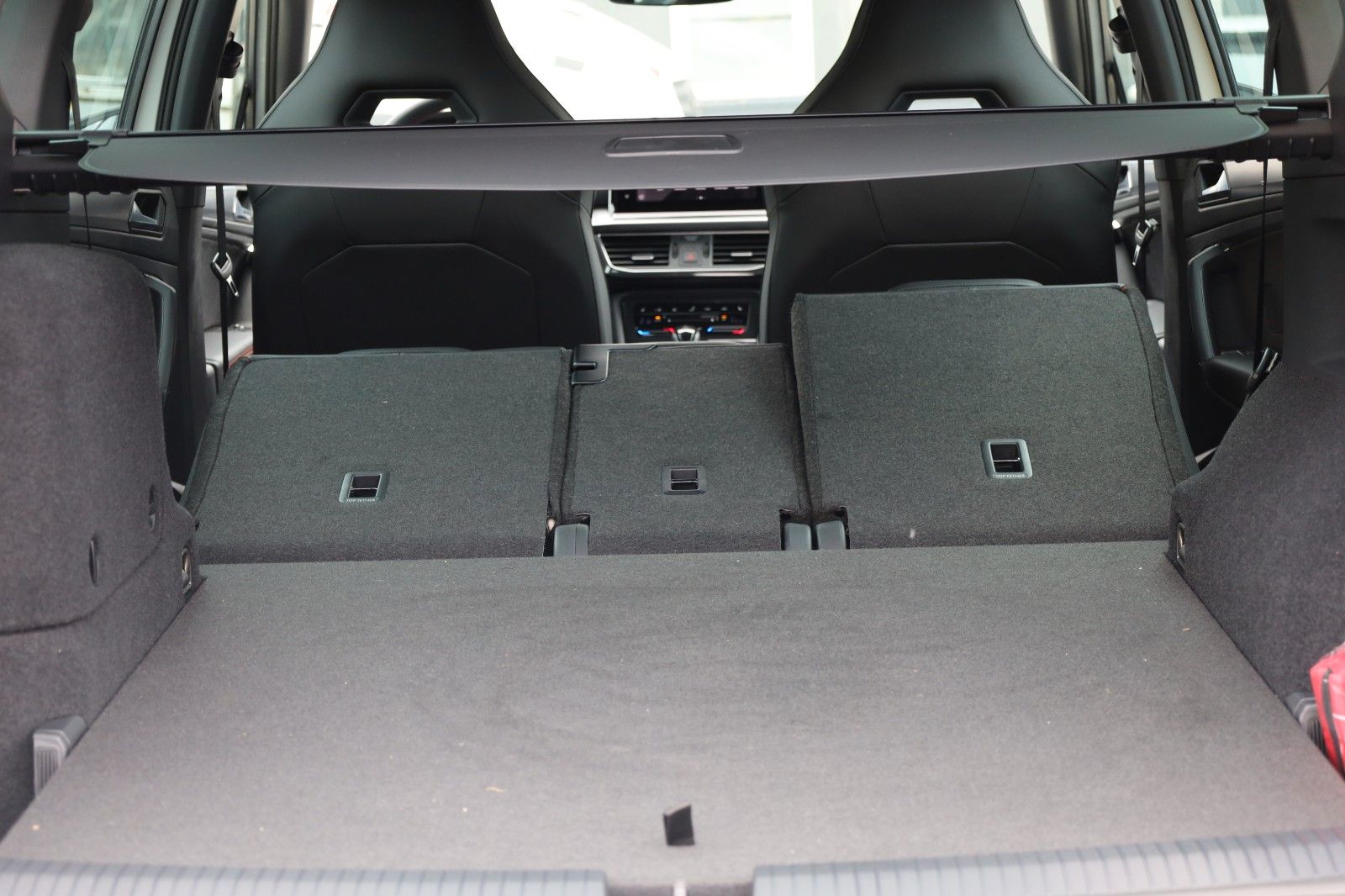 Seat Tarraco 1.4 e-HYBRID FR - Samsaru's Car Outlet