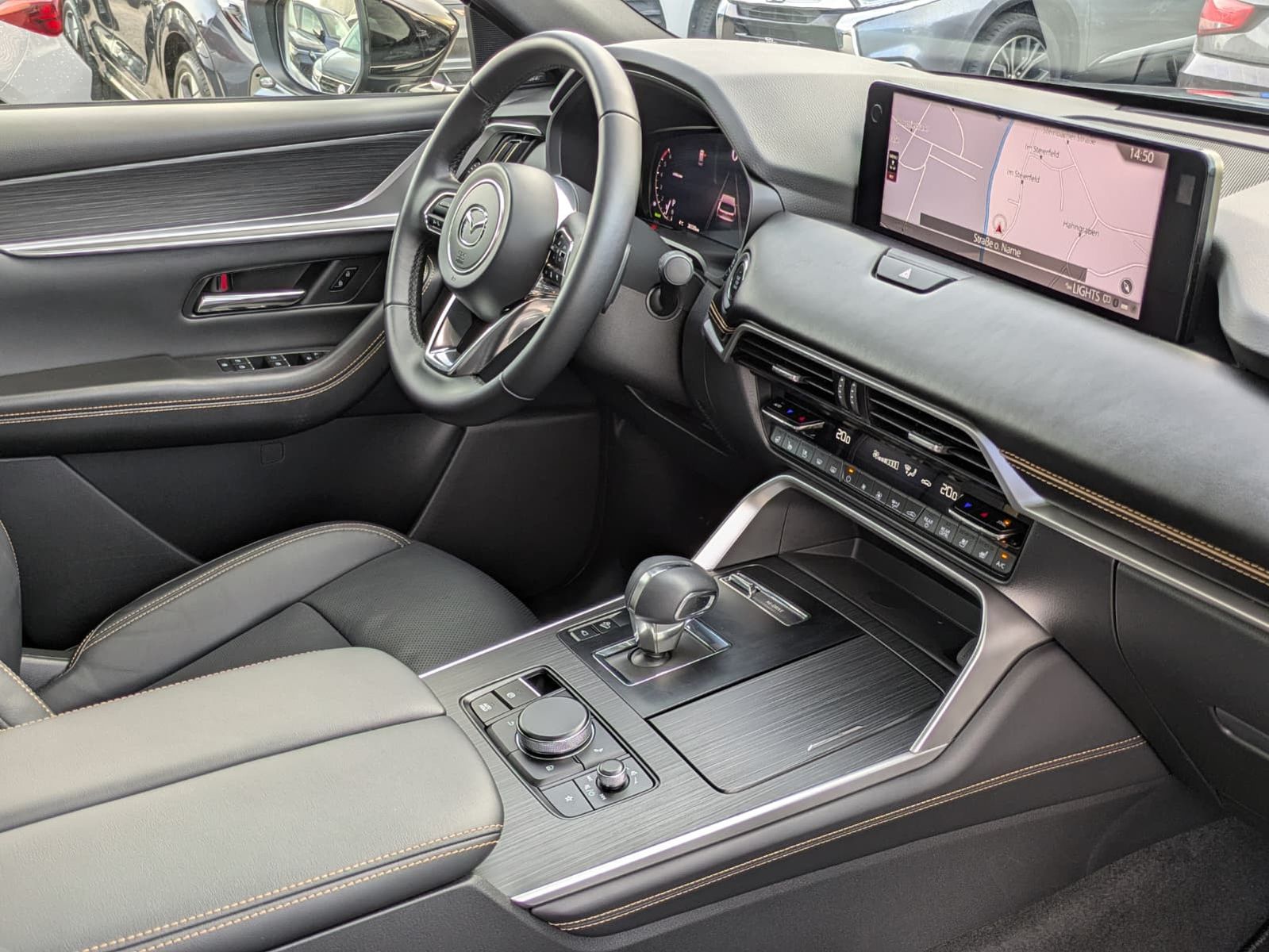 Mazda CX-80 3.3L Homura Plus PANO*HUD*BOSE*NAPPA*7SIT