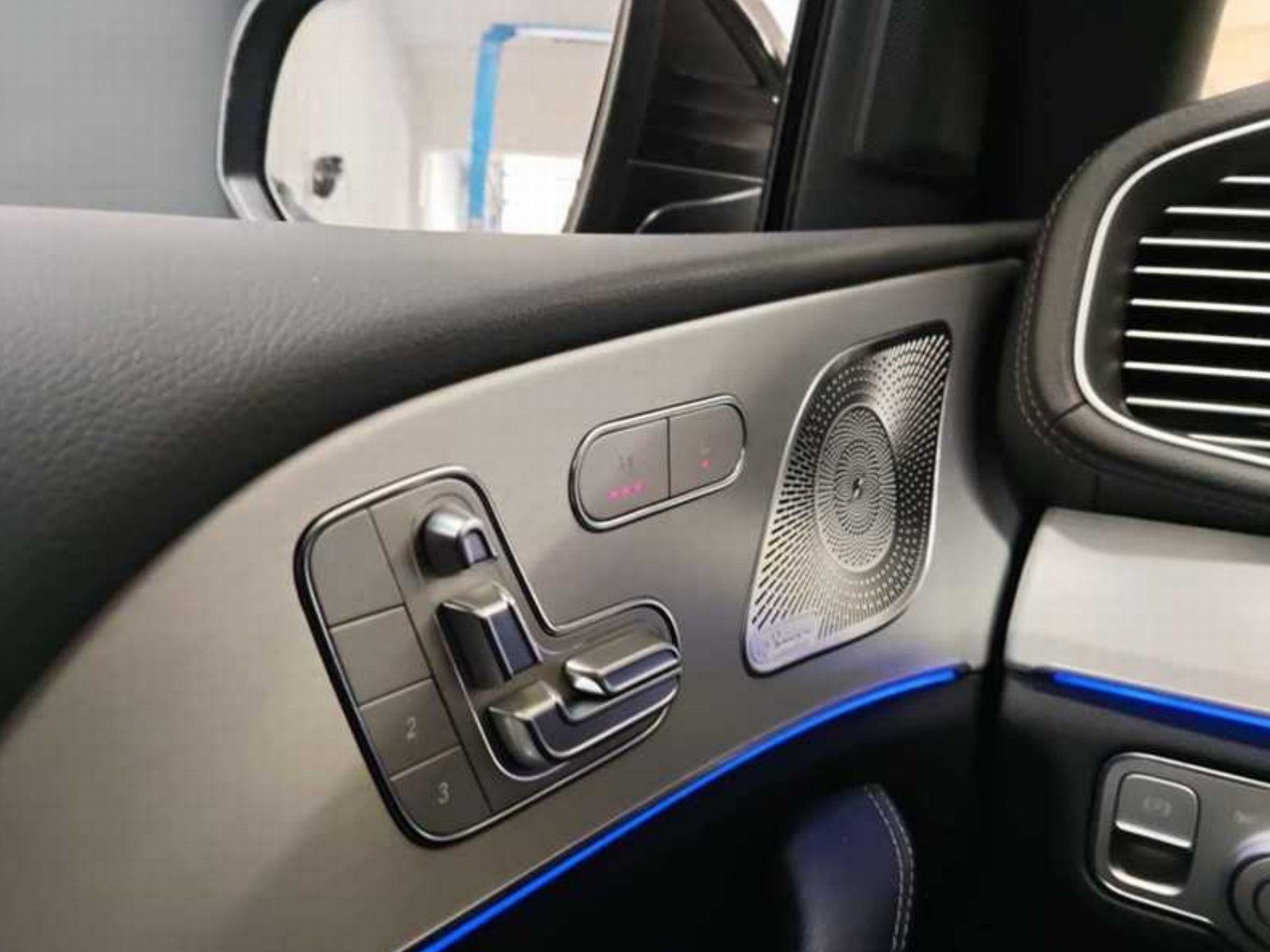 Mercedes-Benz GLE450d AMG Advan+ DISTRO Pano AIRMATIC AHK MLED