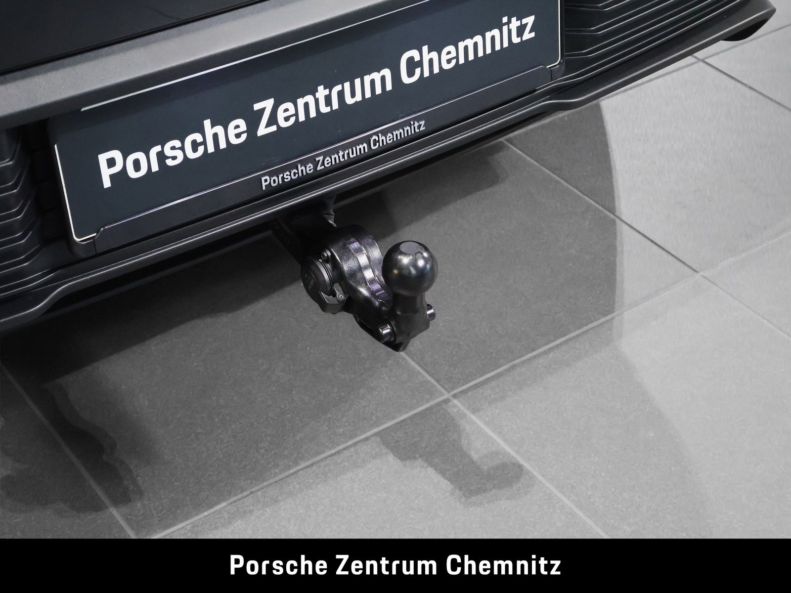 Porsche Macan 4S Electric Luft;AHZV;Pano;BOSE;Matrix-LED