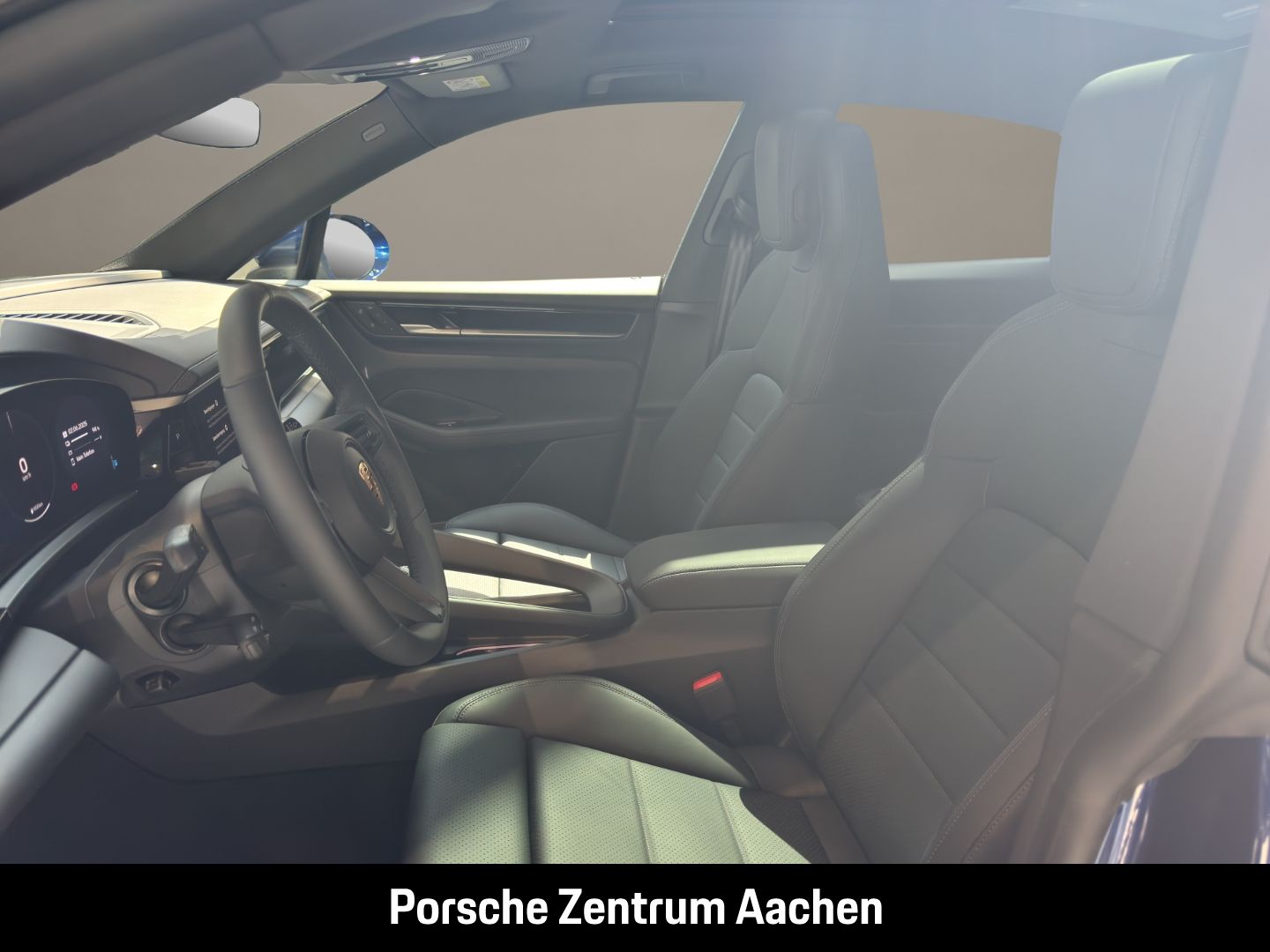 Porsche Macan 4 BOSE Panorama Rückfahrkamera Luftfederun