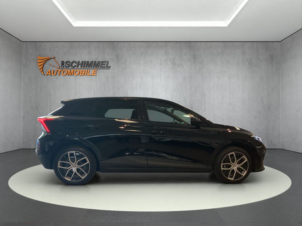 MG4 Electric Luxury 64 kWh KAMERA W-LAN LED 360°