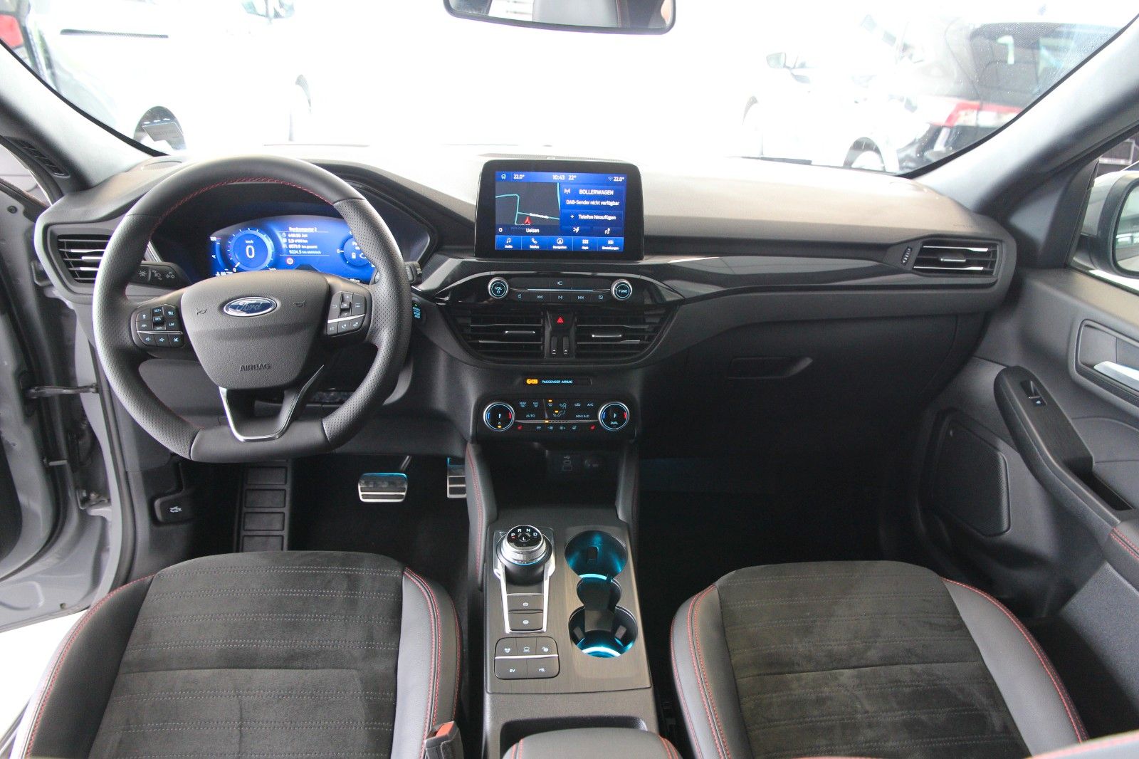 Ford Kuga Plug-In Hybrid PHEV ST-Line X - Samsaru's Car Outlet