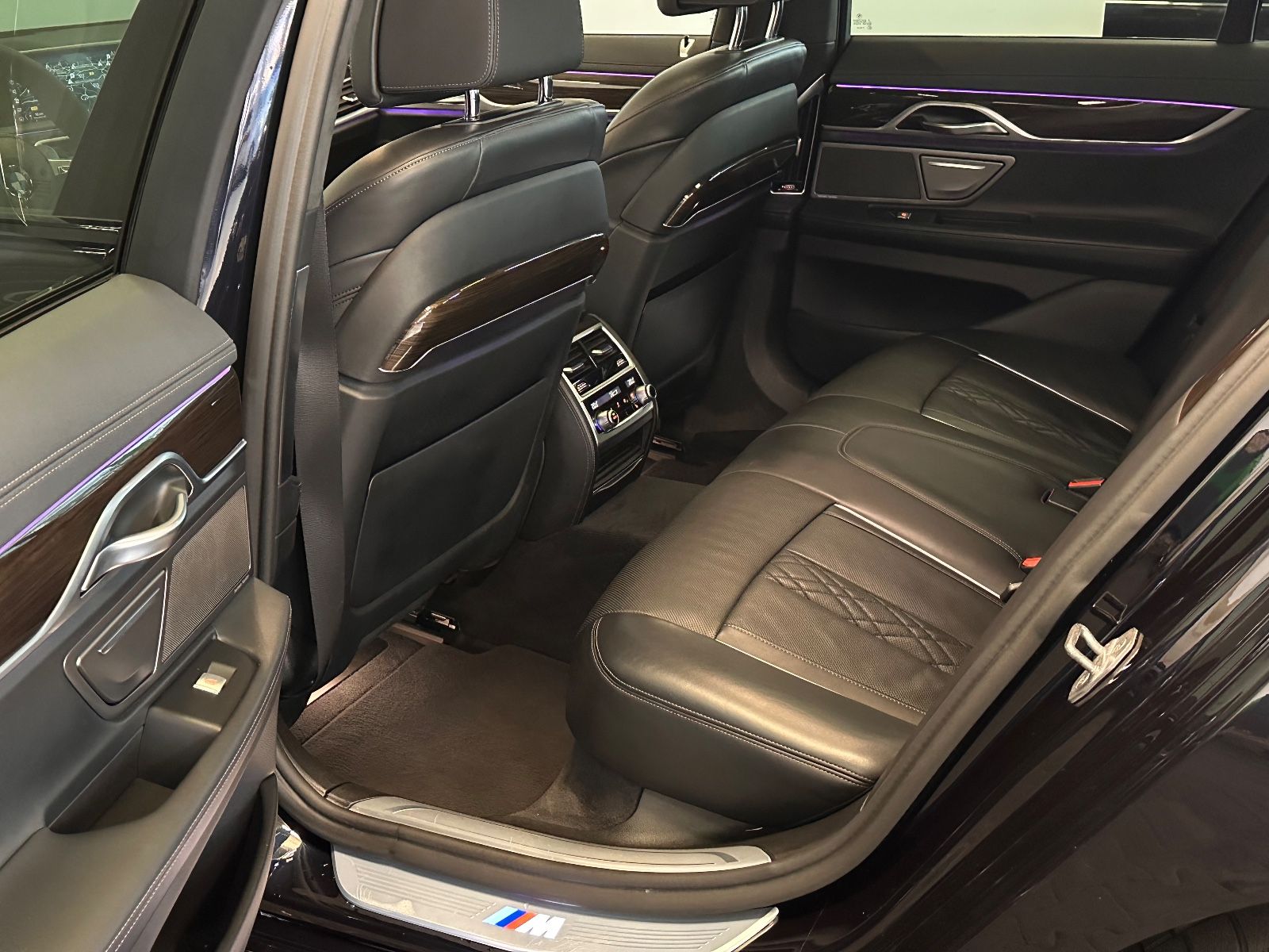 BMW 730d xDrive M-Sport *Soft-Close*Harman*Massage*