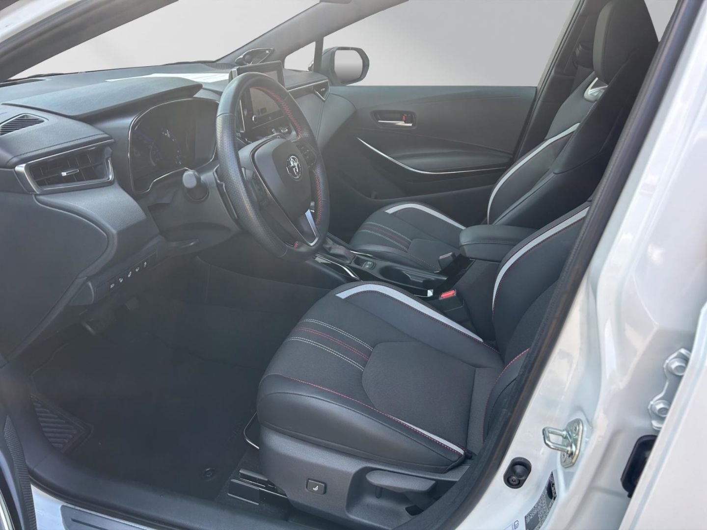 Toyota Corolla 2.0 Hybrid GR Sport - Samsaru's Car Outlet