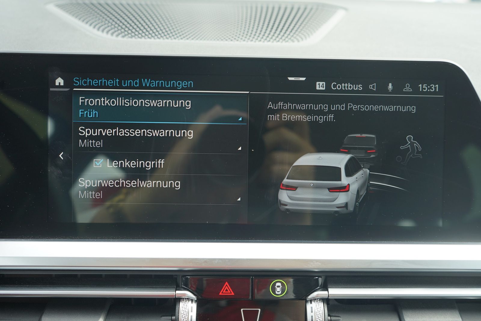 BMW 320e Touring xDrive Sport Line - Samsaru's Car Outlet