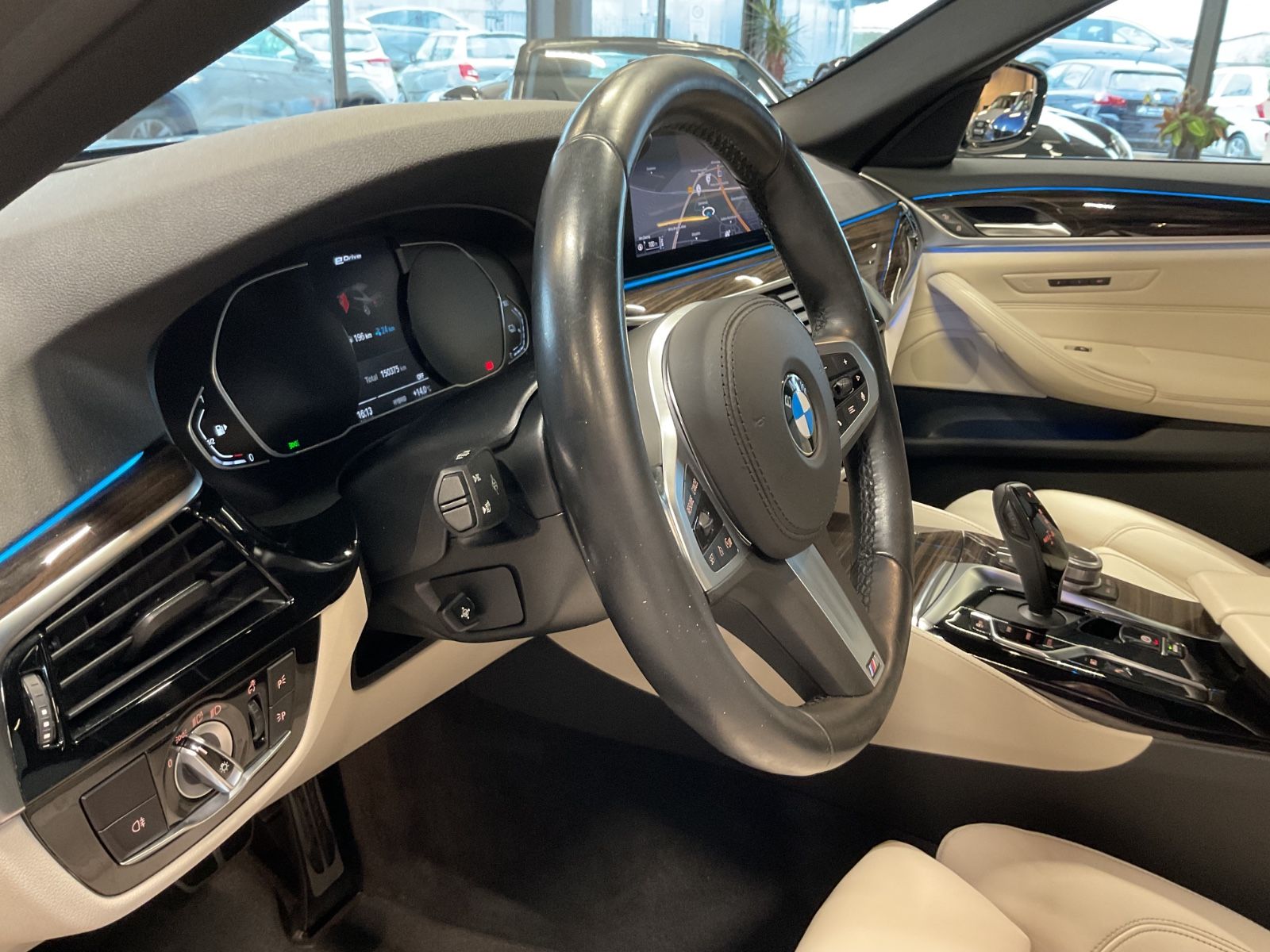 BMW 545e xDr. M Paket Exclusivleder HuD Laserl.