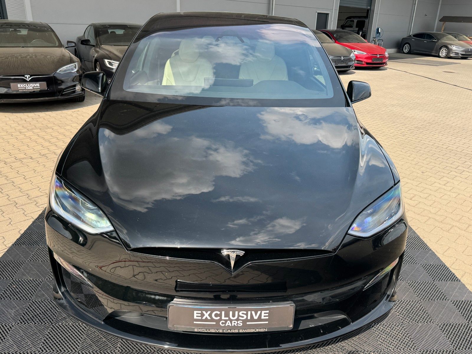Tesla MODEL X PLAID | HARWARE 4 | 6SEAT | MATRIX LED