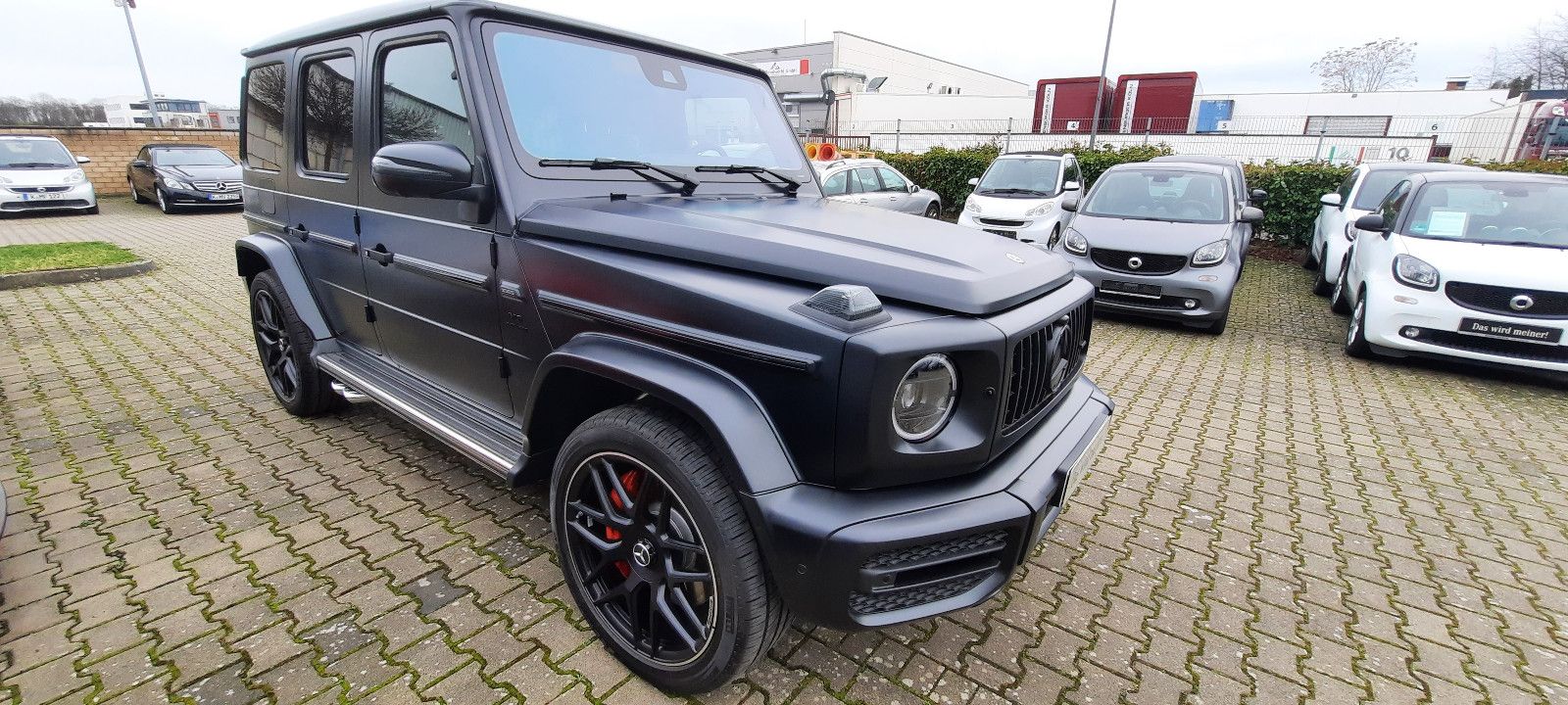 Mercedes-Benz G 63 AMG - Samsaru's Car Outlet