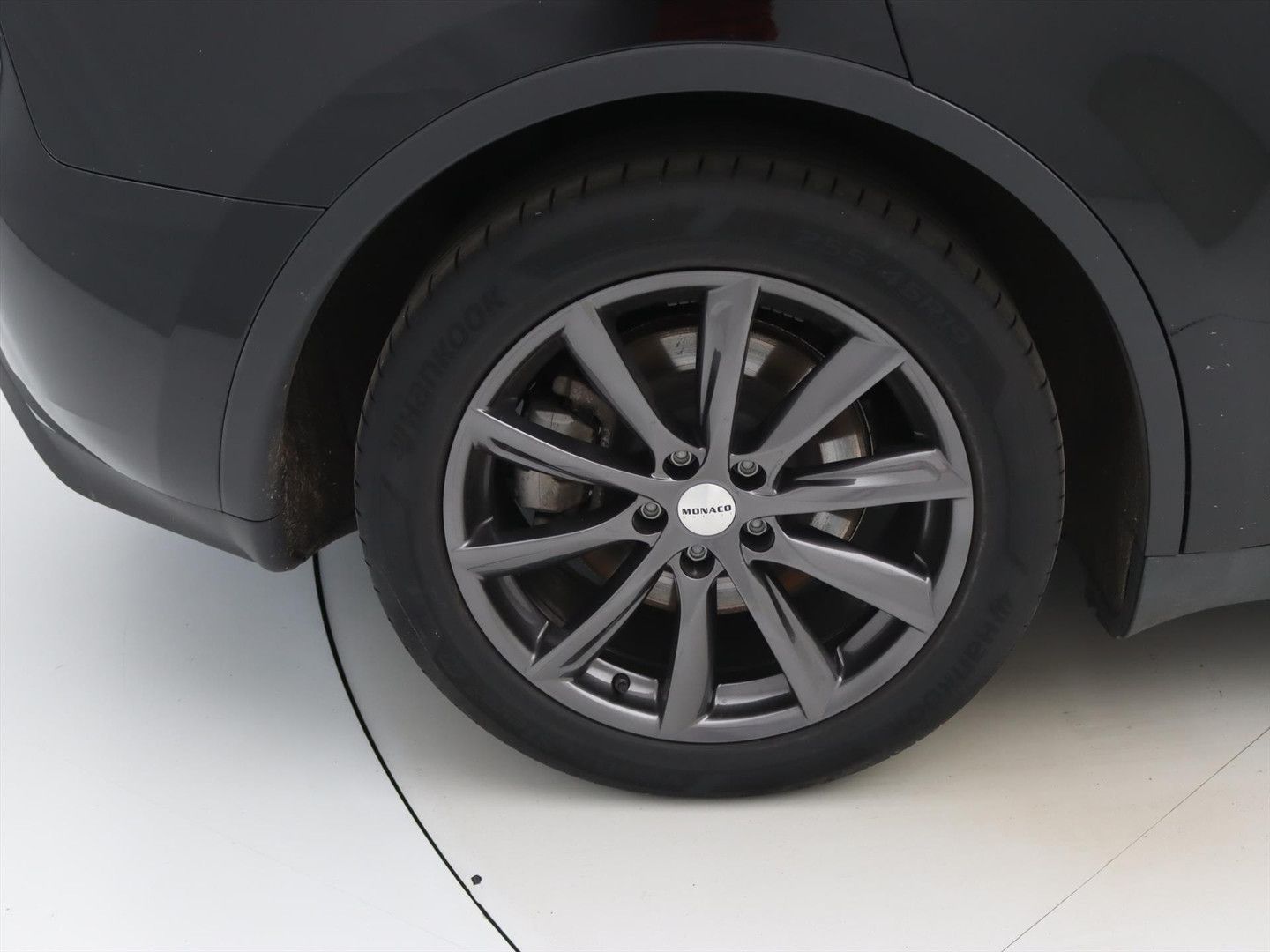 Tesla Model Y Long Range AWD 75kWh 351pk AMD RYZEN HW4