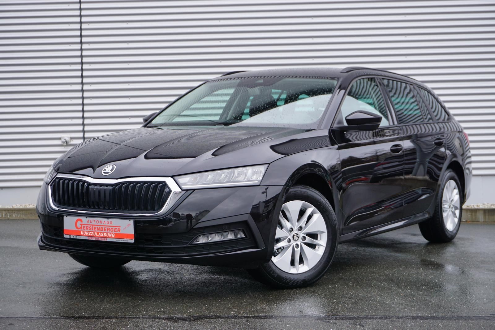 Skoda Octavia Combi Ambition 1.5 TSI - Samsaru's Car Outlet