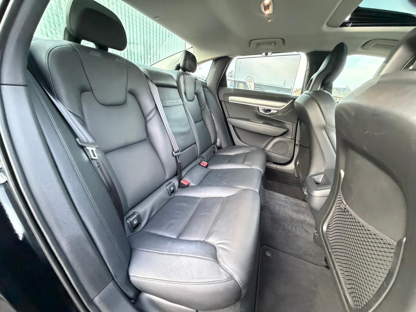 Volvo S90 2.0 D4 Momentum HeadUP 360° Schiebedach