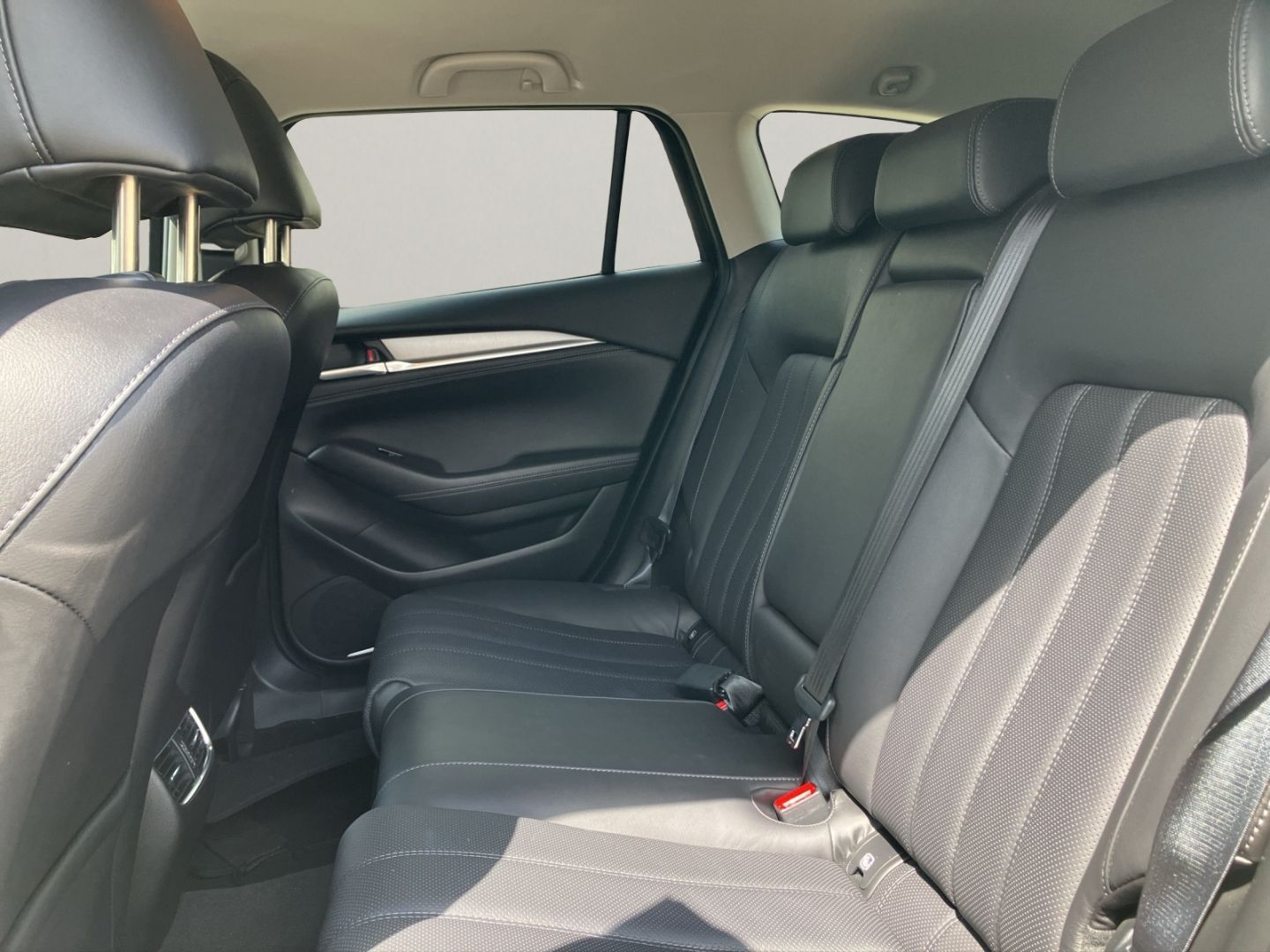 Mazda 6 SKYACTIV-G EXCLUSIVE-LINE+LEDER !!