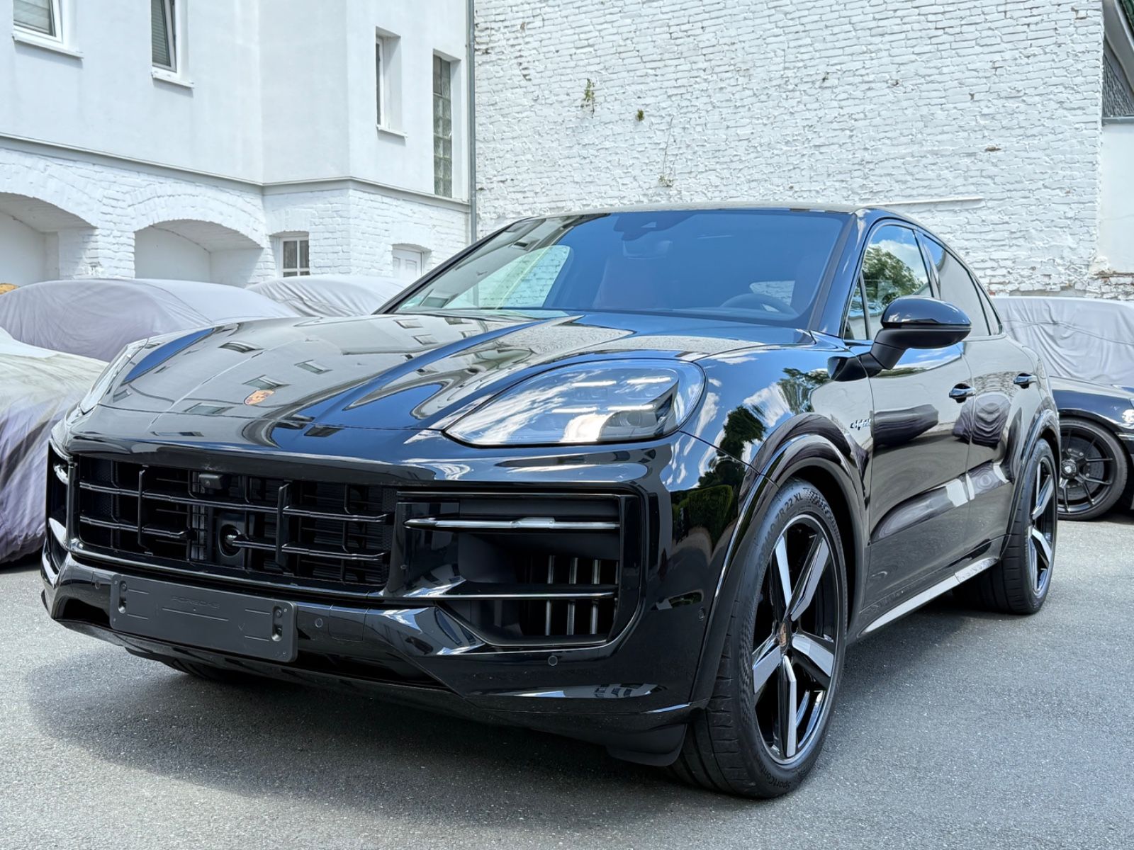 Porsche Cayenne E-Hybrid*Carbon*Hinterachslenkung*Sport*