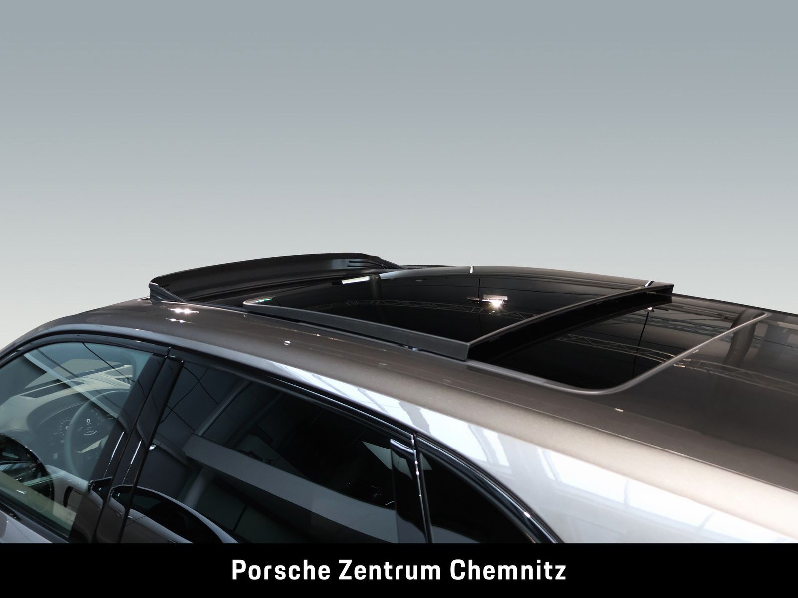 Porsche Cayenne E-Hybrid Pano;Luft.;ACC;22":Sportabgas