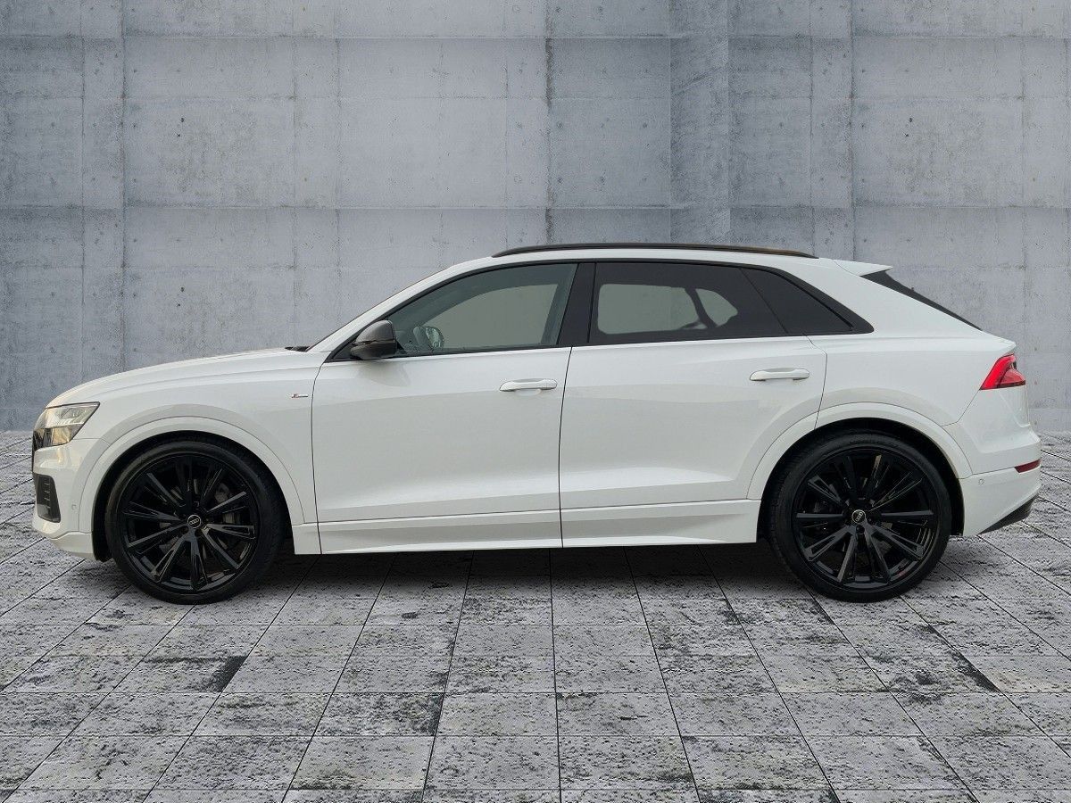 Audi Q8 50 TDI S-LINE MATRIX+NAVI+B&O+DVD+ACC+AHK+23"