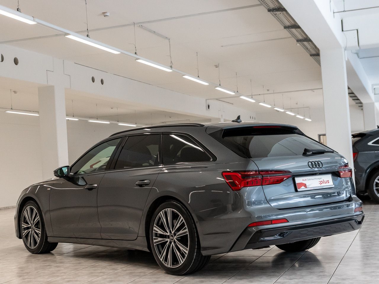 Audi A6 Avant S line 50 TDI quattro - Samsaru's Car Outlet