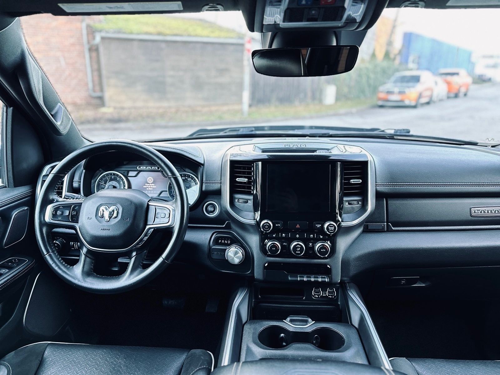 Dodge LARAMIE*5.7*LPG*AHK*NAVI*PDC*RAMBOX*GARANTIE*