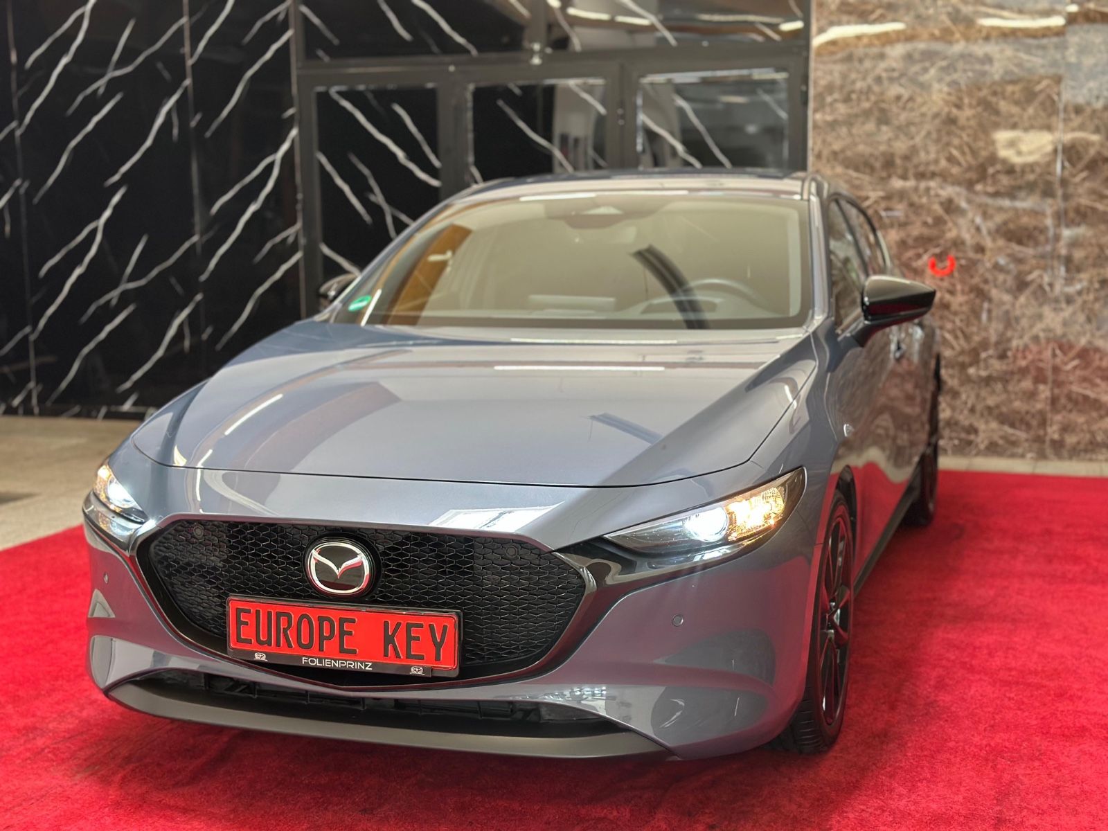 Mazda 3 LIM HOMURA AUTOM SHZ NAVI XENON