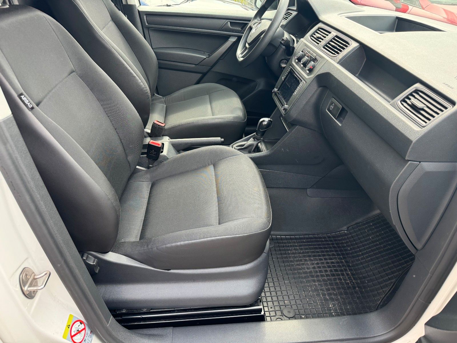 Volkswagen Caddy 2.0 TDI - Samsaru's Car Outlet