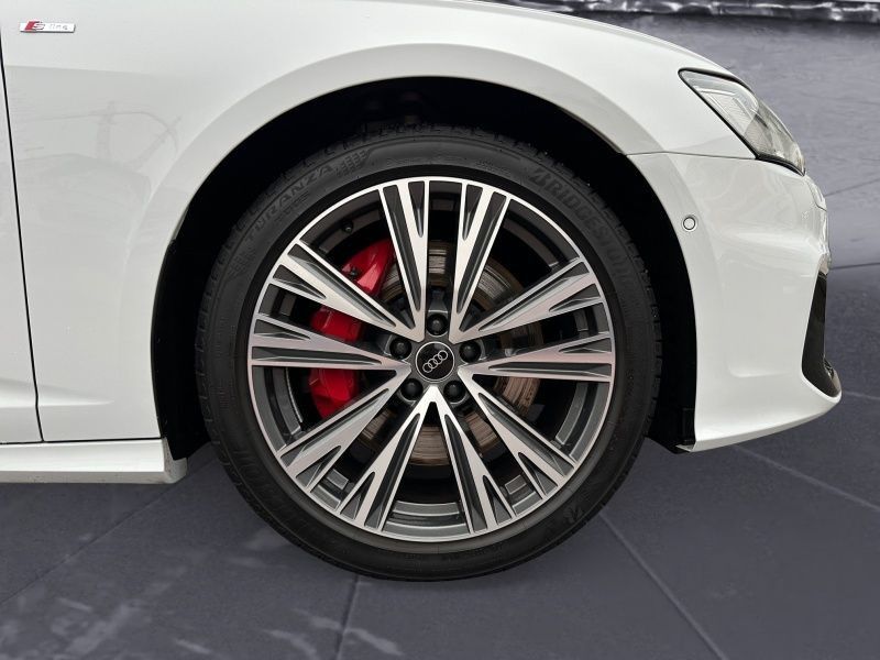 Audi A6 Avant 55 TFSIe quattro S-line - Samsaru's Car Outlet